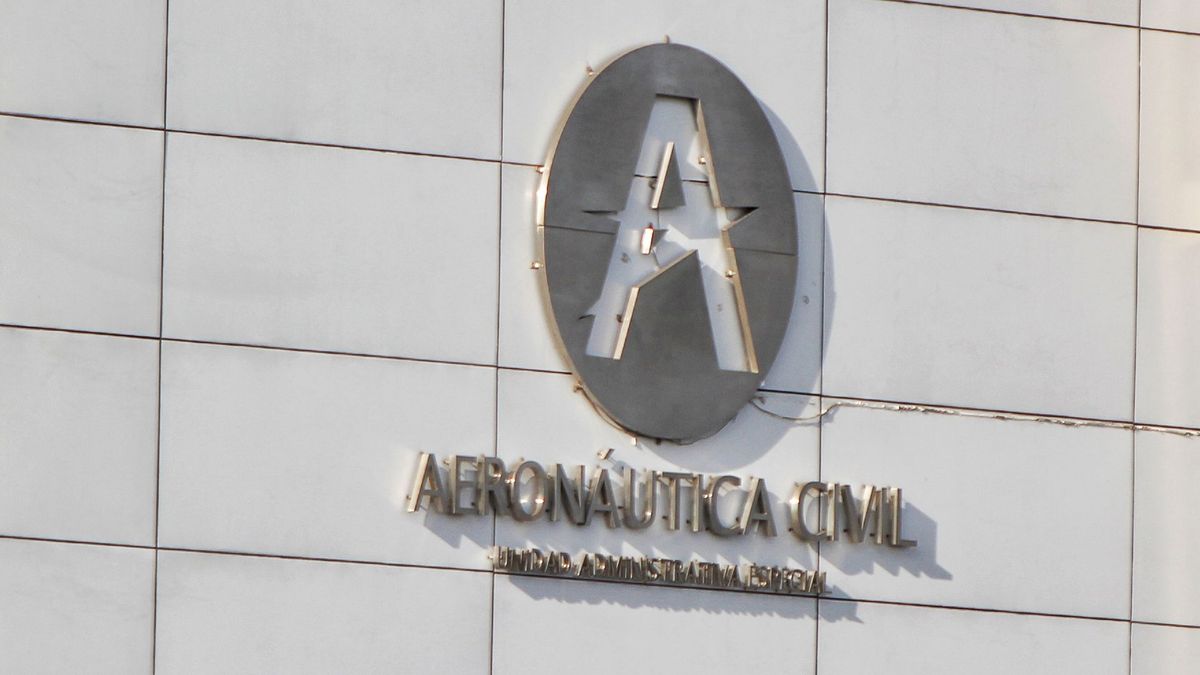 Sede de la Aeronáutica Civil, en Bogotá | Fachada de Aerocivil.