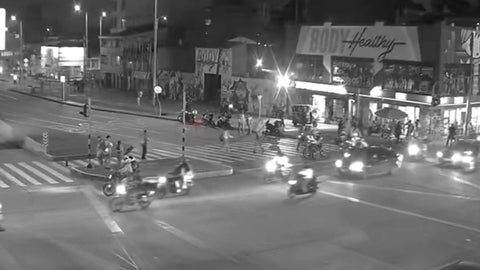 Se presentan nuevos cierres en la calle 26, a corte de las 7:30 de la noche del 24 de noviembre.