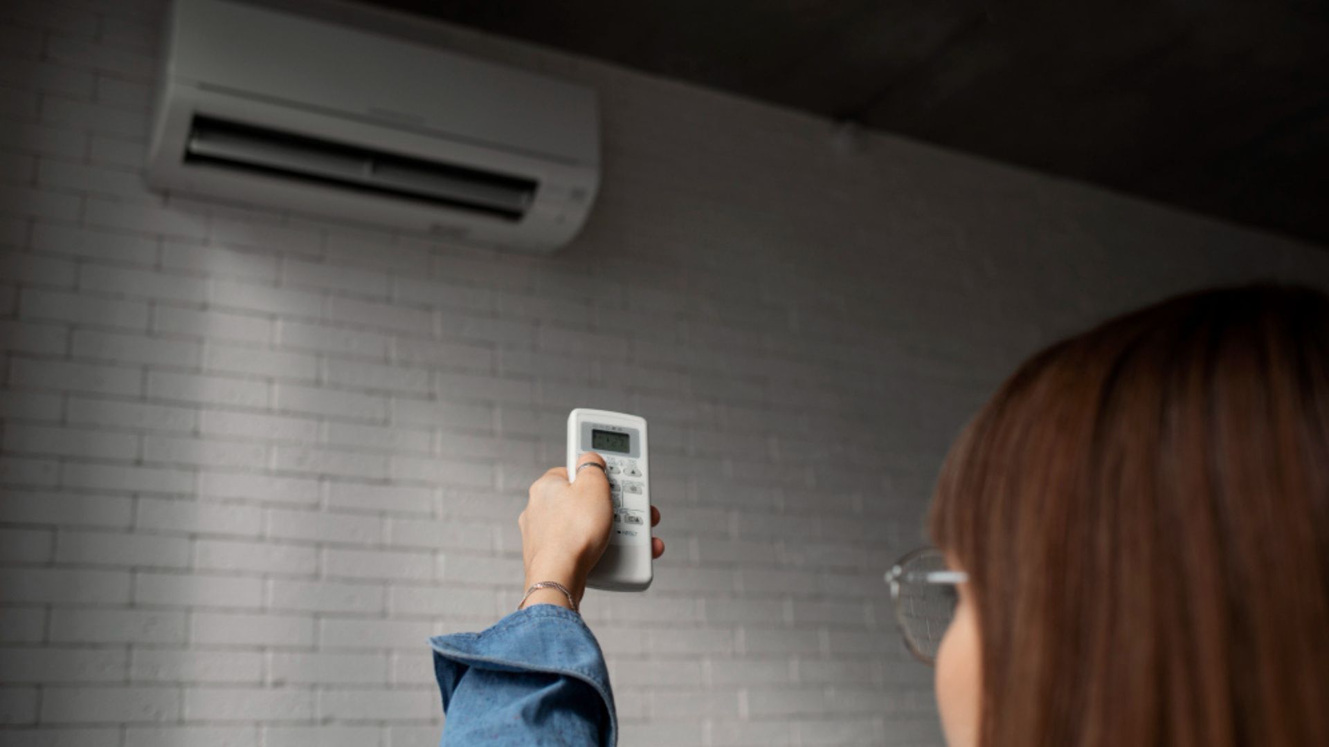 El modo ECO también favorece la vida útil del aparato, ya que evita sobrecargas y disminuye el desgaste interno.