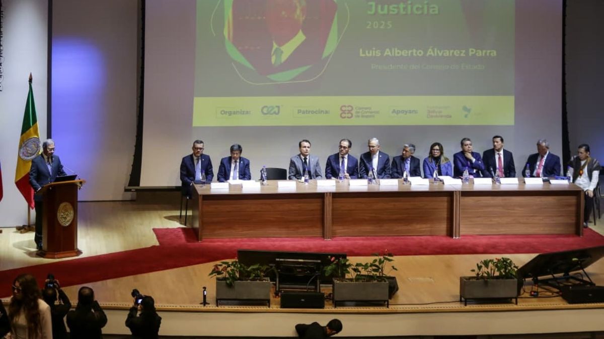 Los presidentes de las altas cortes se reunieron con el registrador nacional, el contralor general y la fiscal general, en medio de la Gran Cumbre de la Justicia, un evento anual que organiza la Corporación Excelencia en la Justicia.