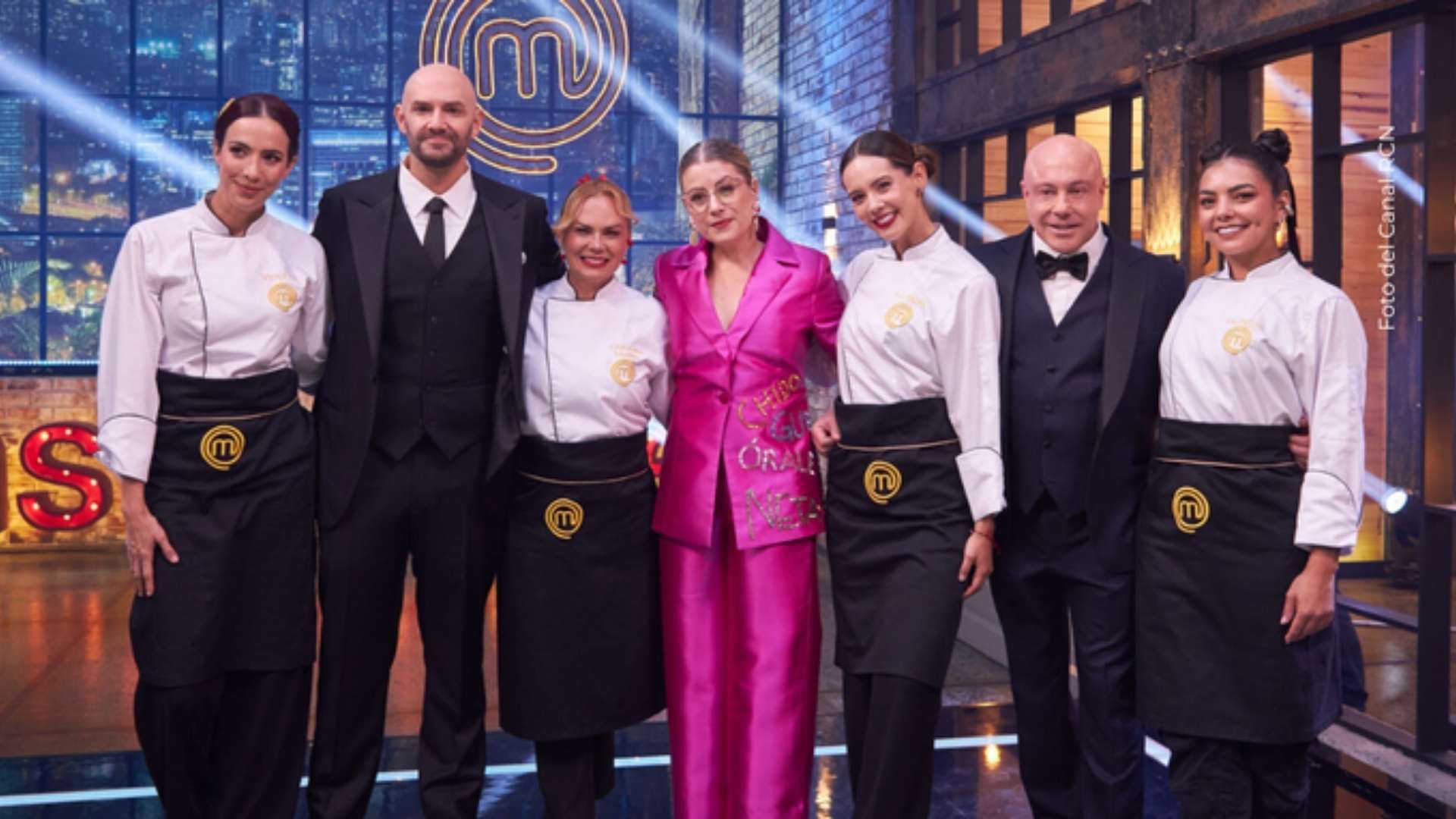 La presentadora Violeta Bergonzi recibió el anuncio como ganadora de MasterChef Celebrity 2025 en la gala final.