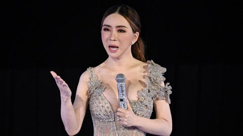 Jakapong Jakrajutatip, copropietaria de Miss Universo, acusada de presunto fraude en Tailandia.