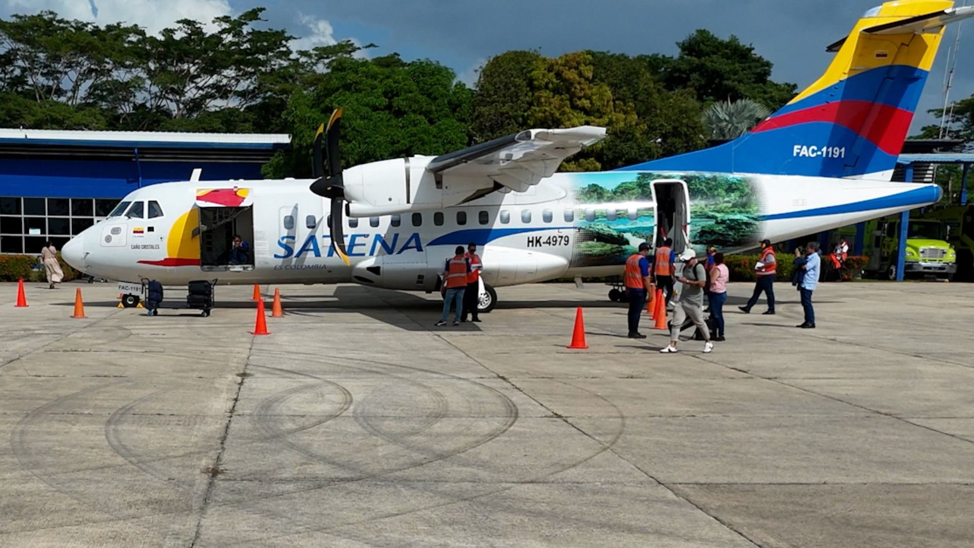 El aeropuerto de Tolú se inauguró con la llegada de un vuelo de Satena.