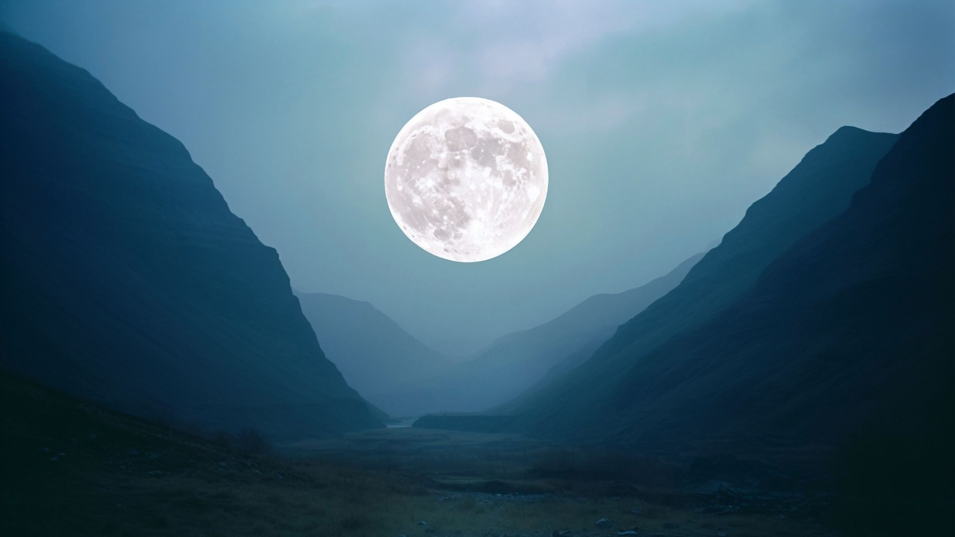 La próxima luna fría cerrará el año con la última superluna, marcada por gran altura en el cielo.