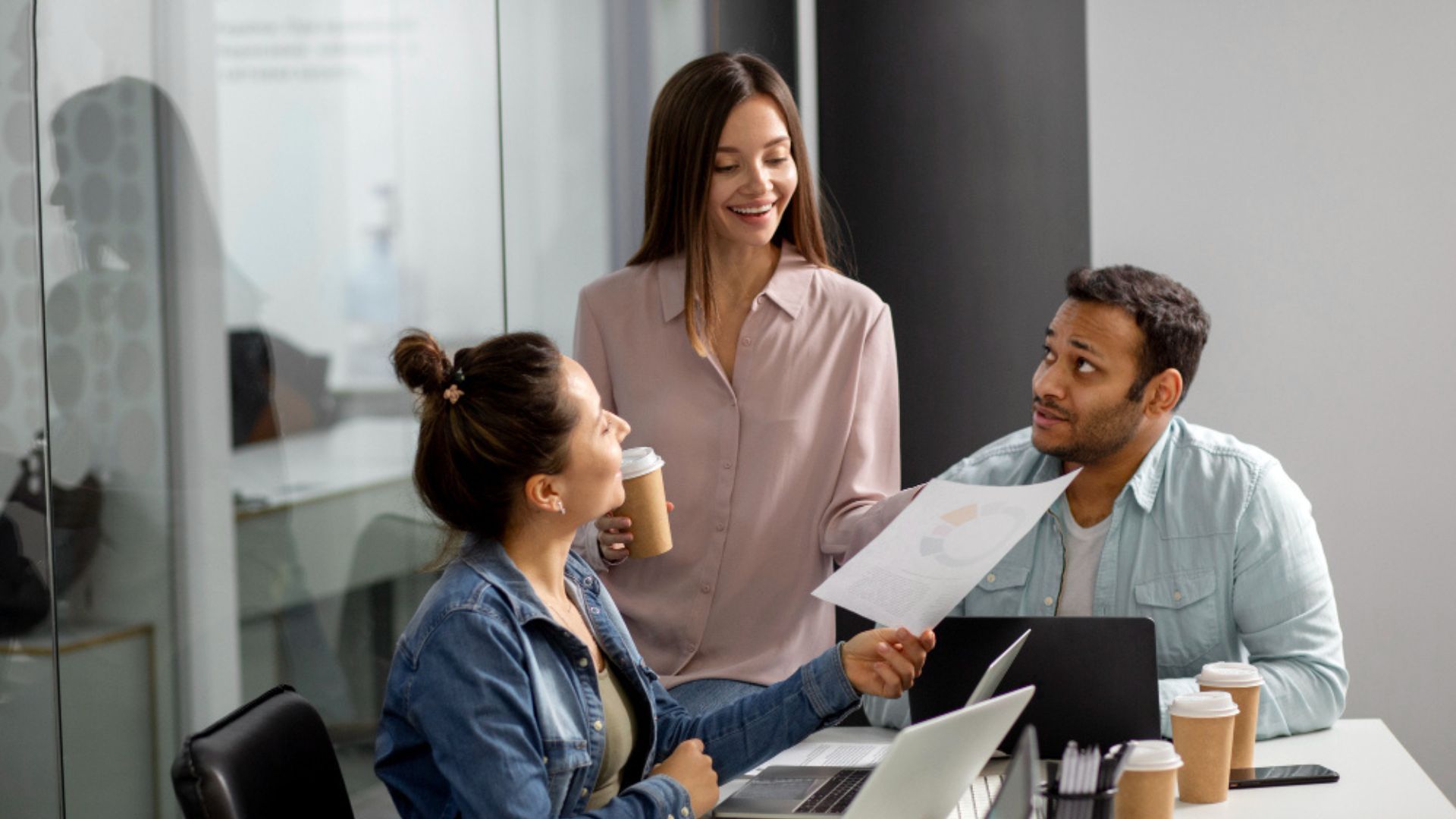 La Unidad Móvil de Empleo también estará disponible en la localidad de Antonio Nariño entre el 24 y el 29 de noviembre, en el Centro Mayor (Calle 38A Sur #34D-51).