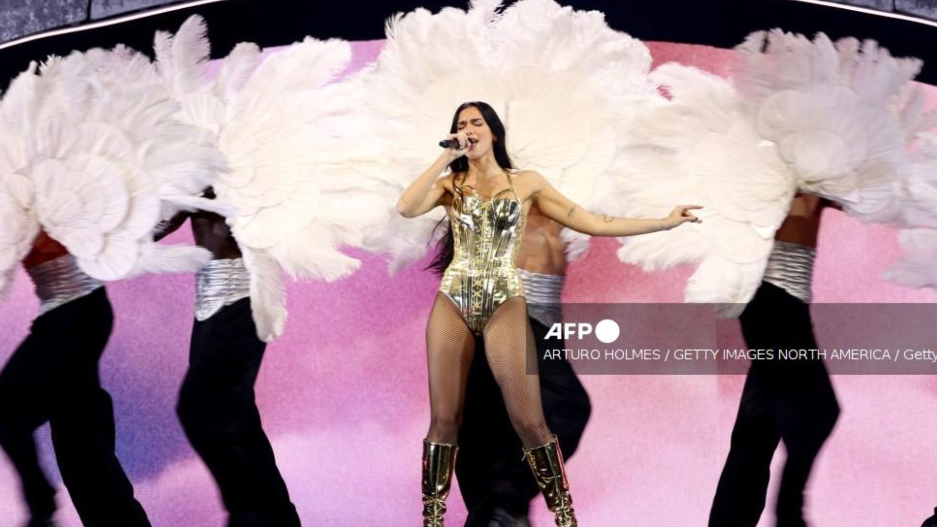 Rodolfo Aicardi popularizó en Colombia el tema que hoy se reconoce como peruano.