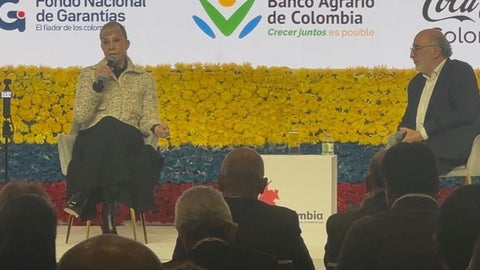 Gobernadora del Valle, Dilian Francisca Toro