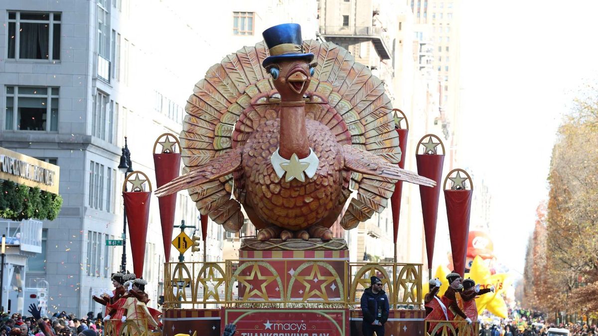 Un infaltable del desfile es el famoso y tradicional pavo de Acción de Gracias.