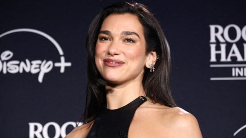 Uno de los momentos más icónicos fue su visita al Museo Botero, donde visitantes y turistas la reconocieron mientras observaba varias de las obras exhibidas.