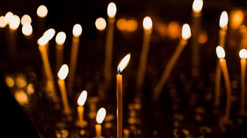 Las administraciones suelen recordar las restricciones sobre velas antes del 7 de diciembre.