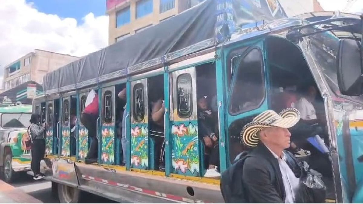 140 familia llegaron a Pasto desde El Peñol.