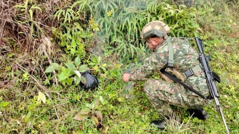 Ejército Nacional desactiva explosivo explosivo | Briceño (Antioquia) | Orden Público | Disidencias de las Farc