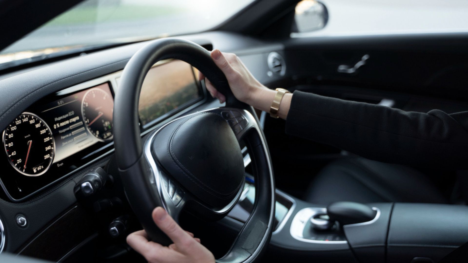 Las rótulas desgastadas producen golpeteos al girar y afectan la seguridad del vehículo.