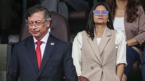 Gustavo Petro y Angie Rodríguez.