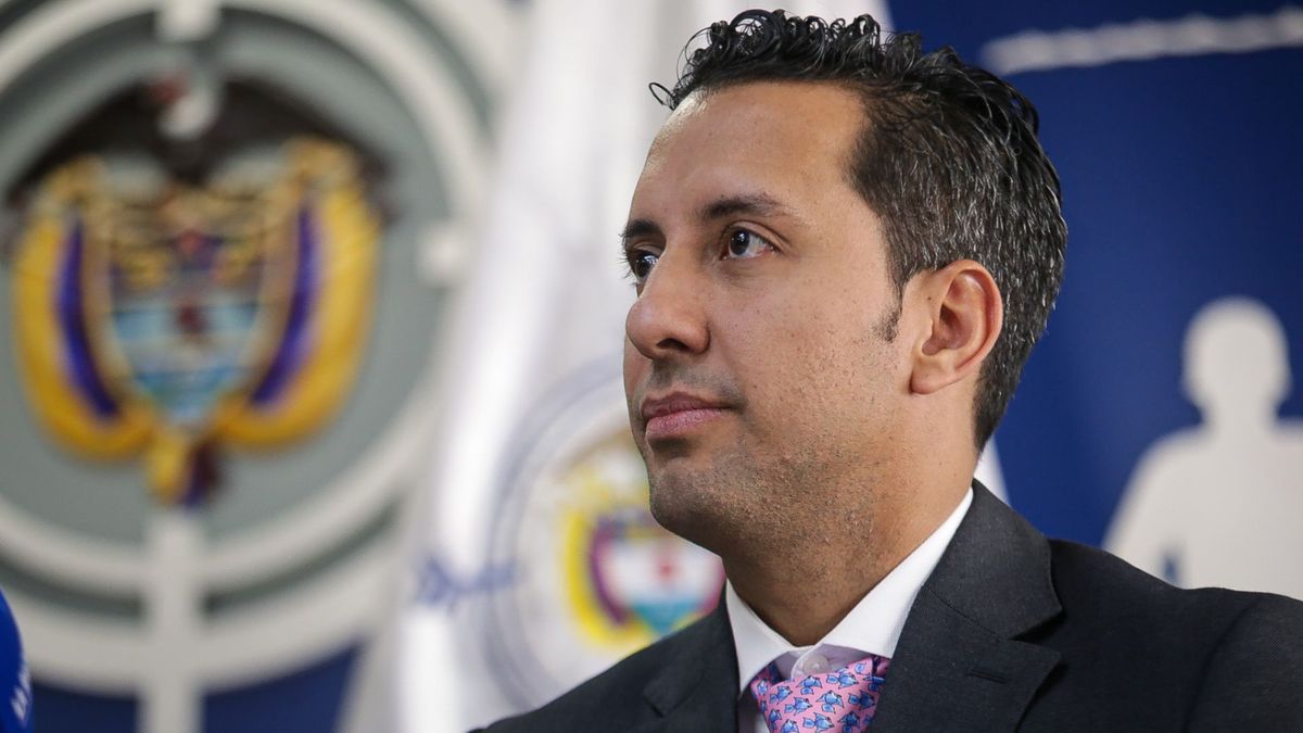 Julián López, presidente de la Cámara de Representantes, en la sede de la Procuraduría