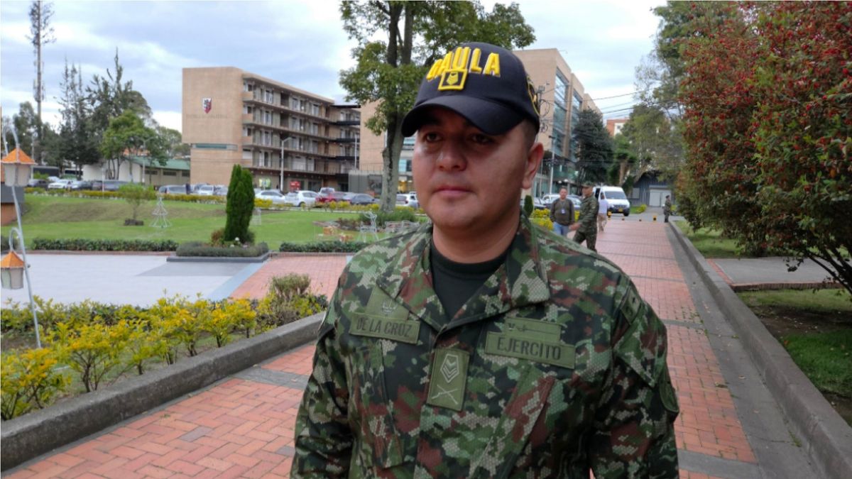 Será condecorado por su labor.