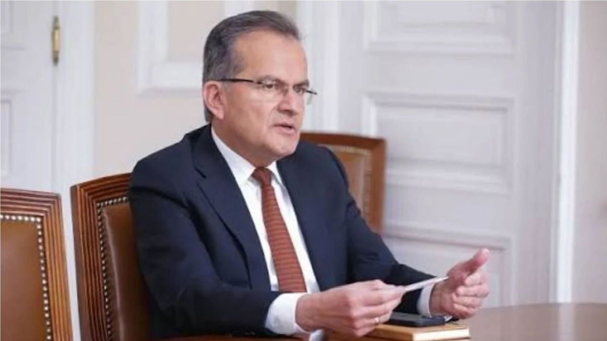 Polémica por salida de directora del Dapre.