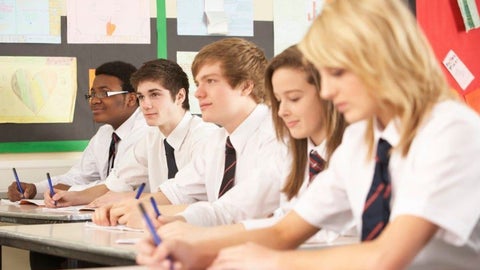 Personas de hasta 45 años podrán aplicar en las opciones que presenta la Alcaldía.