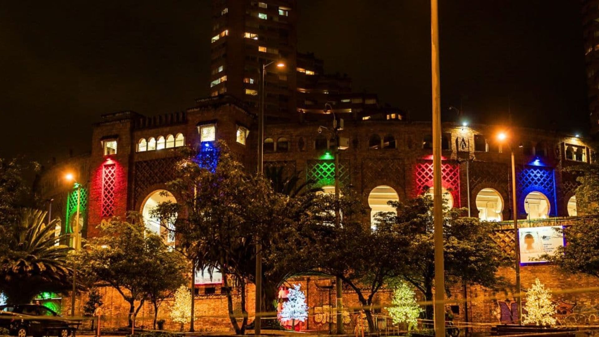 En la Plaza Cultural La Santamaría, se presentará el cuento escénico ‘Más allá de las nubes’.