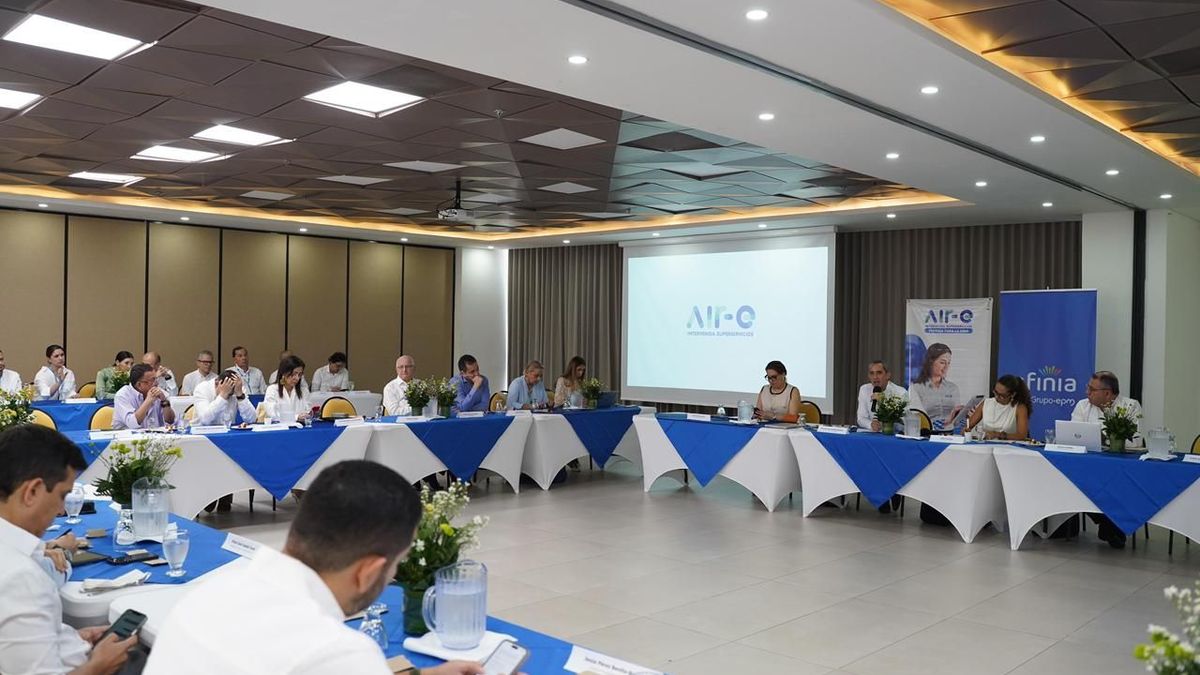 Gobierno, gremios y empresas privadas definen agenda para enfrentar la crisis energética en la Región Caribe