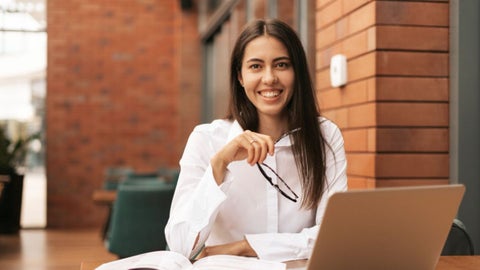 El proceso puede hacerse desde cualquier lugar del país. Los usuarios solo deben comunicarse con el ICETEX por las líneas oficiales.