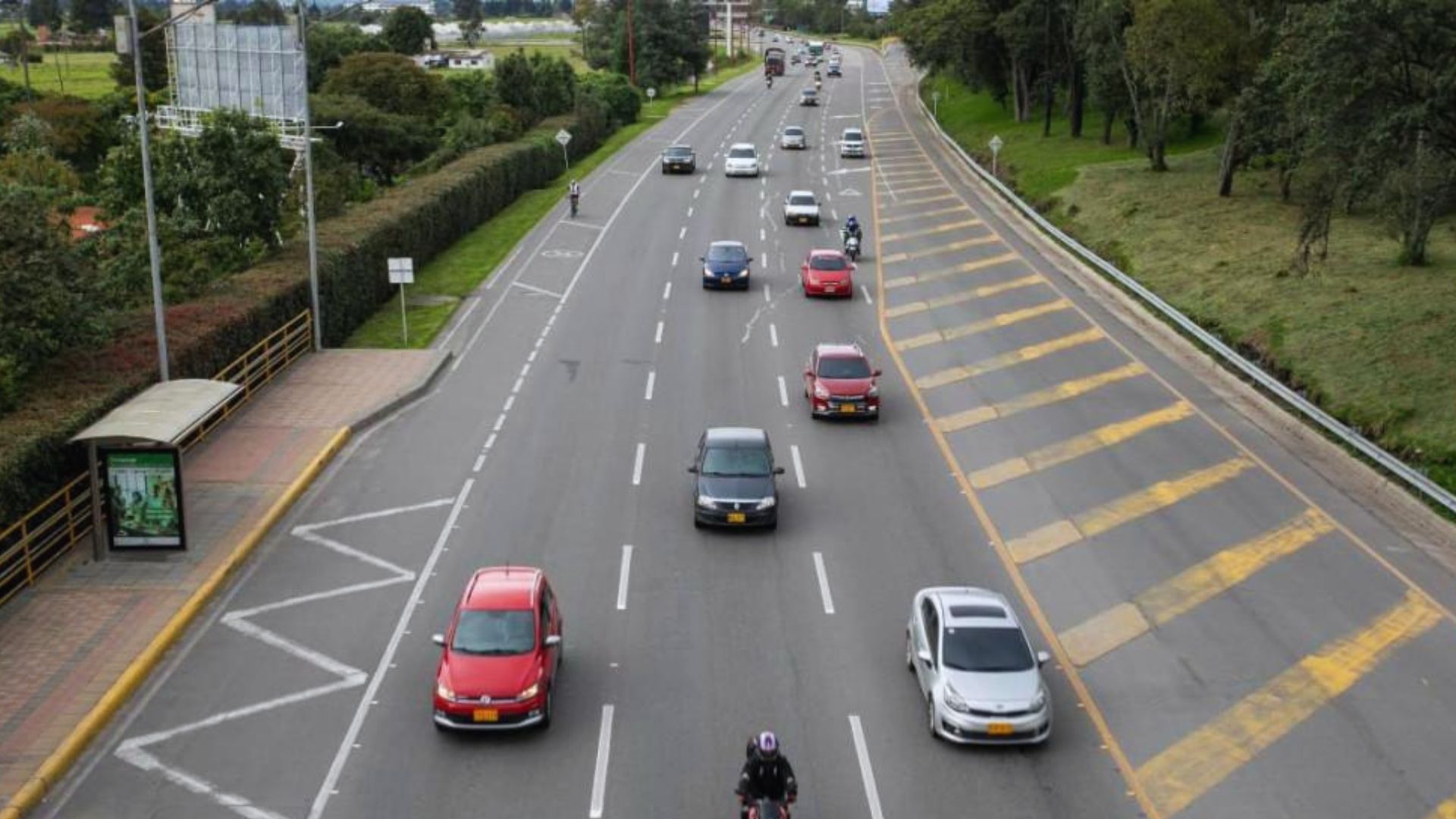Para quienes utilicen transporte intermunicipal, la recomendación es subir y bajar pasajeros únicamente en los paraderos autorizados.