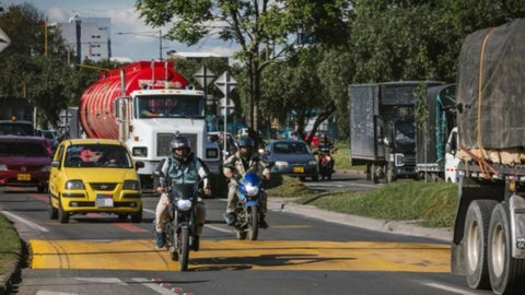 Antes de las 12:00 p.m. y luego de las 8:00 p. m., no habrá restricciones y todos los vehículos podrán entrar.