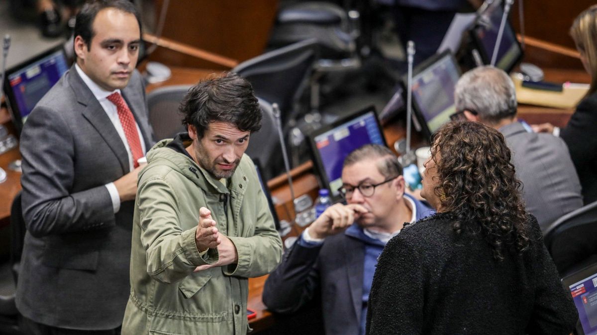 hoy-cierra-la-inscripcion-de-candidatos-al-congreso-y-solo-tres-listas-al-senado-han-sido-aceptadas-oficialmente