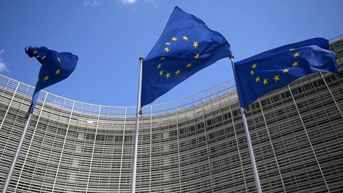 Además, Europa habilitaría la posibilidad de trasladar a los migrantes a países considerados seguros.