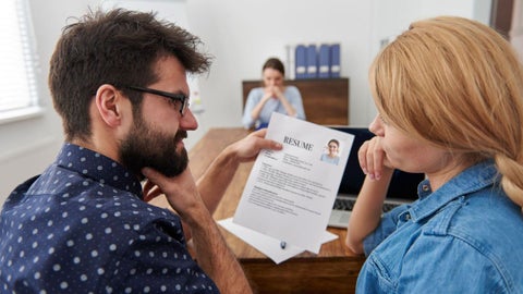 Revisión de antecedentes