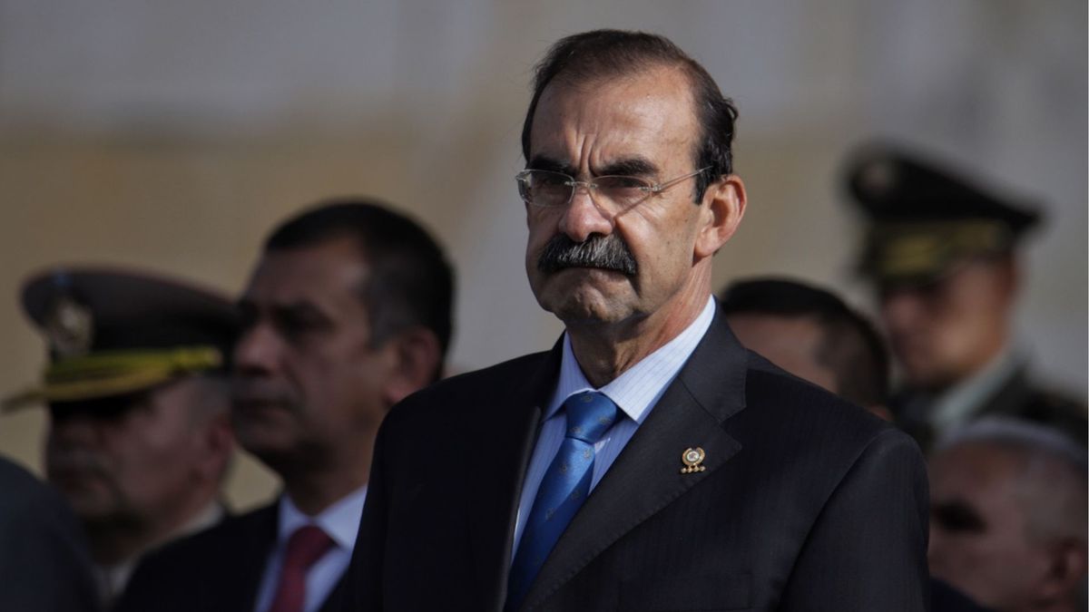 Ceremonia de transmisión de mando de la Policía Metropolitana de Bogotá, asume la comandancia el General José Daniel Gualdrón.