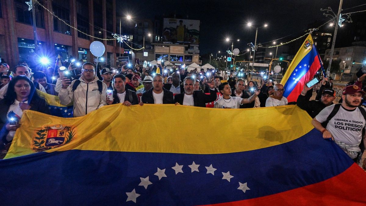 Opositores venezolanos a favor de María Corina Machado