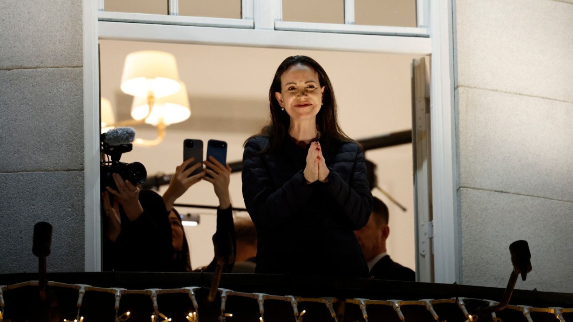 María Corina Machado aparece tras meses de estar escondida.