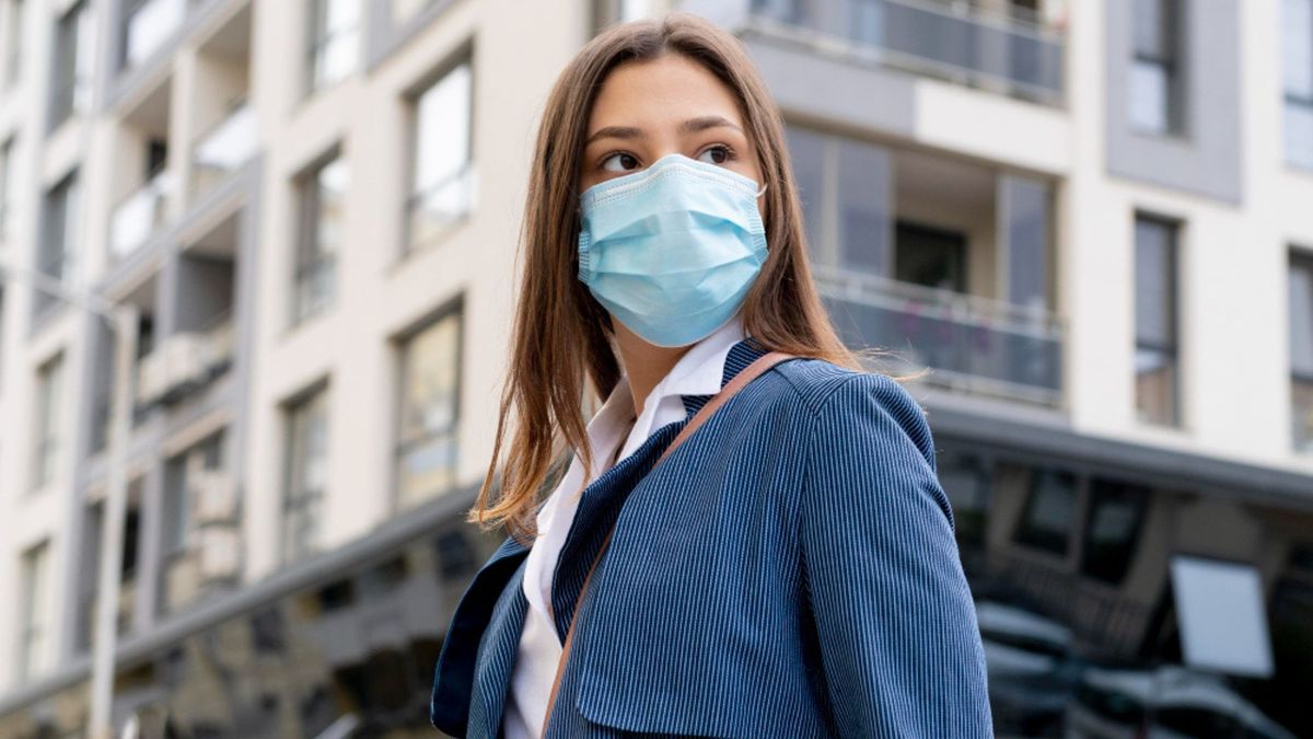 El secretario de Salud, Germán Escobar, explicó que el comportamiento del virus en el norte del planeta es un indicador clave para los países tropicales, donde la influenza encuentra condiciones para circular.