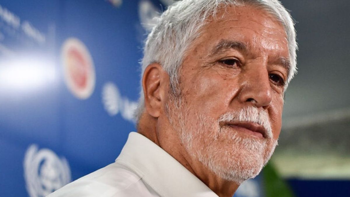 Algunos candidatos buscan alianzas.