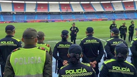 Dispositivo de seguridad final fútbol colombiano.