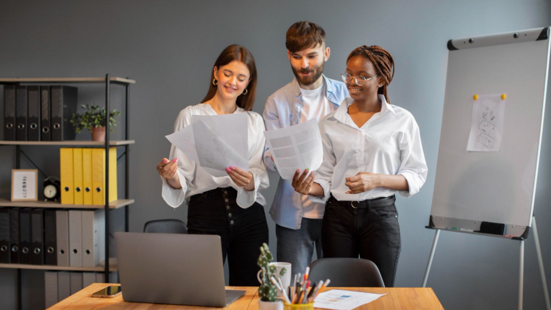Si por medio de esta solicitud no se obtiene respuesta, la otra alternativa es acudir a la Inspección del Trabajo del Ministerio del Trabajo.