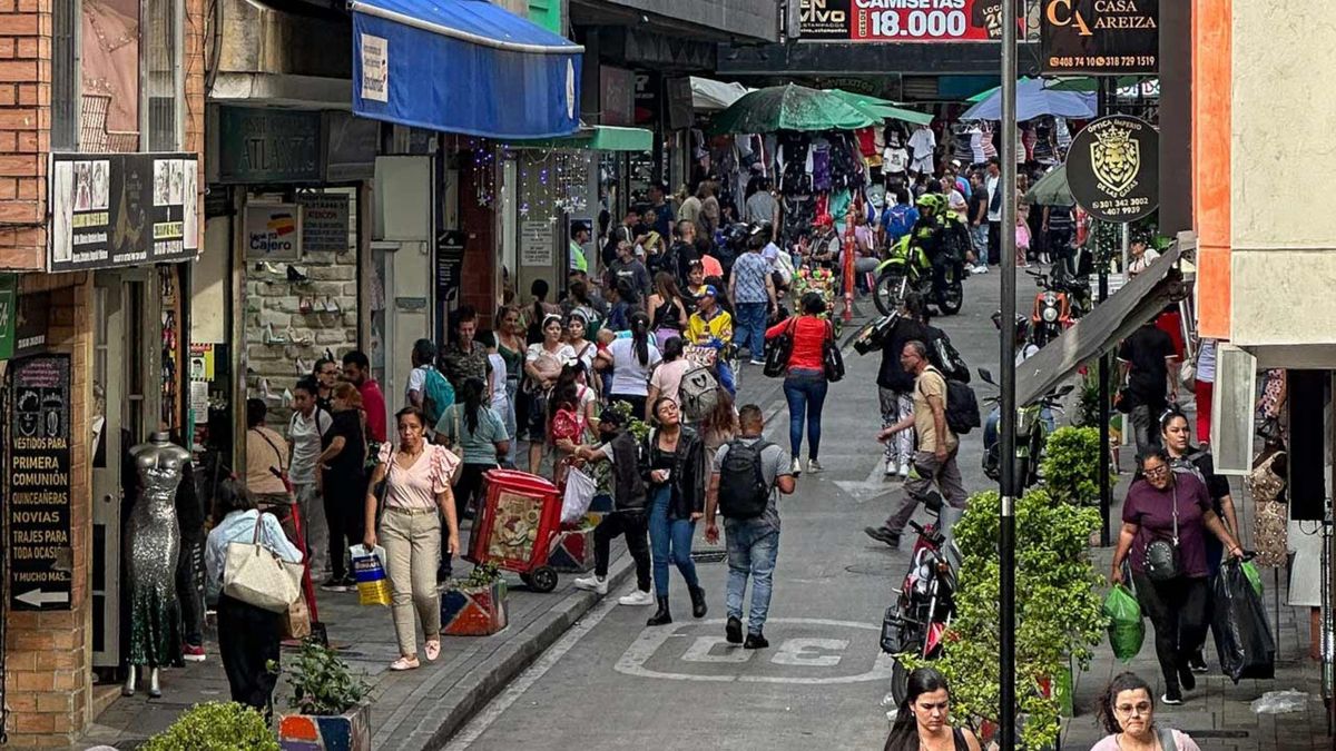 Las estimaciones indican que este sábado el consumo podría aumentar más del 60 % frente a un sábado habitual en Medellín.
