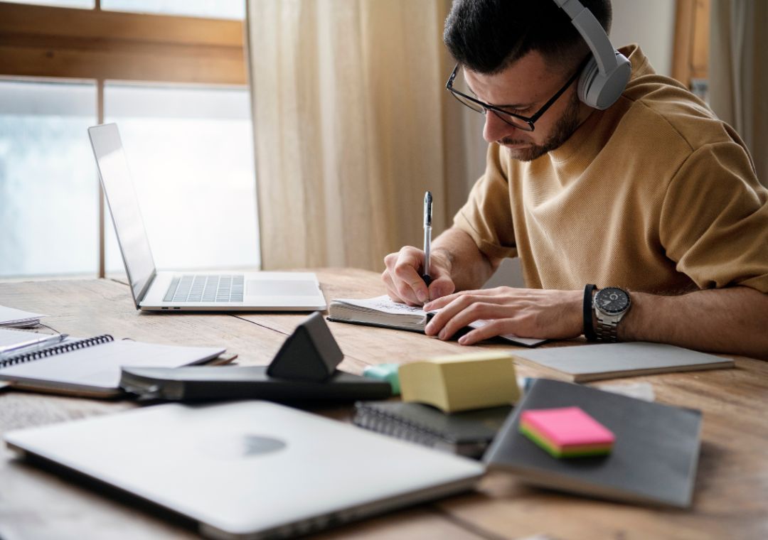 La formación en España presenta relevancia para los interesados.