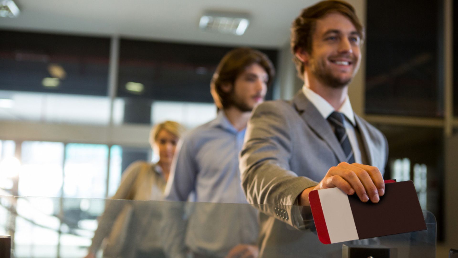 Hasta ahora, estos viajeros no están obligados a declarar sus cuentas de redes sociales, a diferencia de quienes sí necesitan visa para ingresar a Estados Unidos.