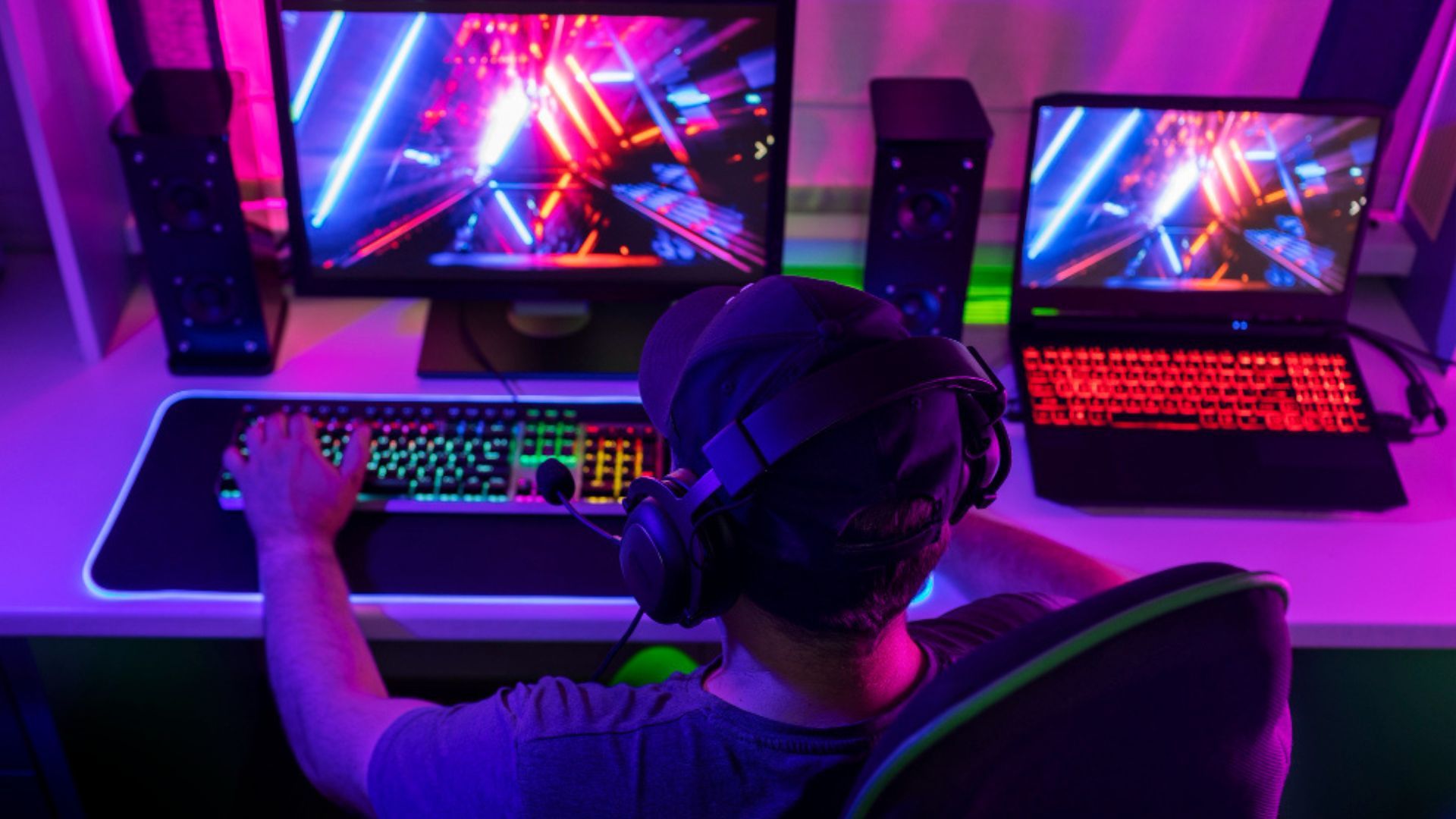 Los monitores con alta tasa de refresco mejoran notablemente la experiencia visual en videojuegos.