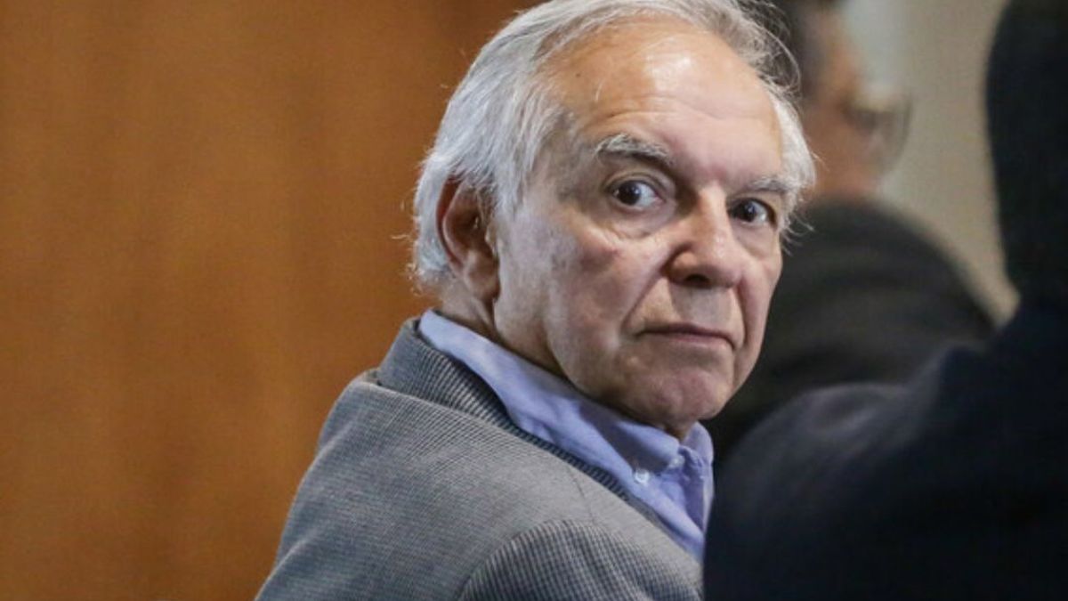 El exministro de Hacienda asistió a todas las audiencias en su corte.