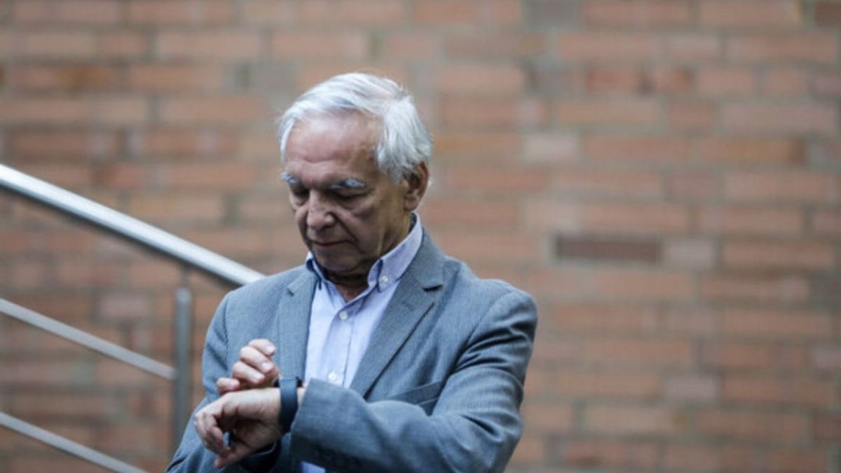 El exministro deberá ser dirigido a un presidio por orden de magistrada.