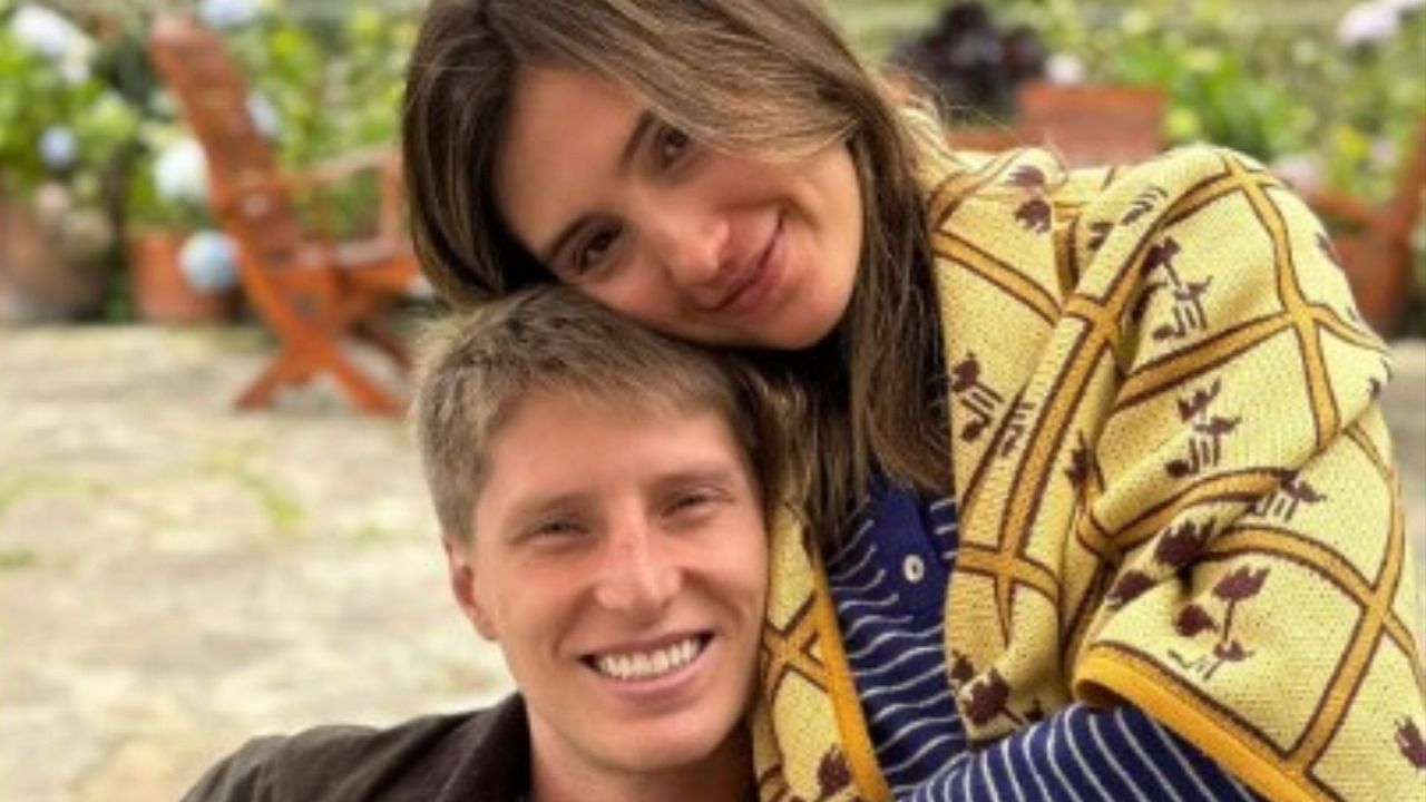 Por su parte, el jugador bogotano envió un mensaje de agradecimiento a la barra organizada, en el que destacó la importancia que tuvo para él compartir ese momento personal con la afición del club.