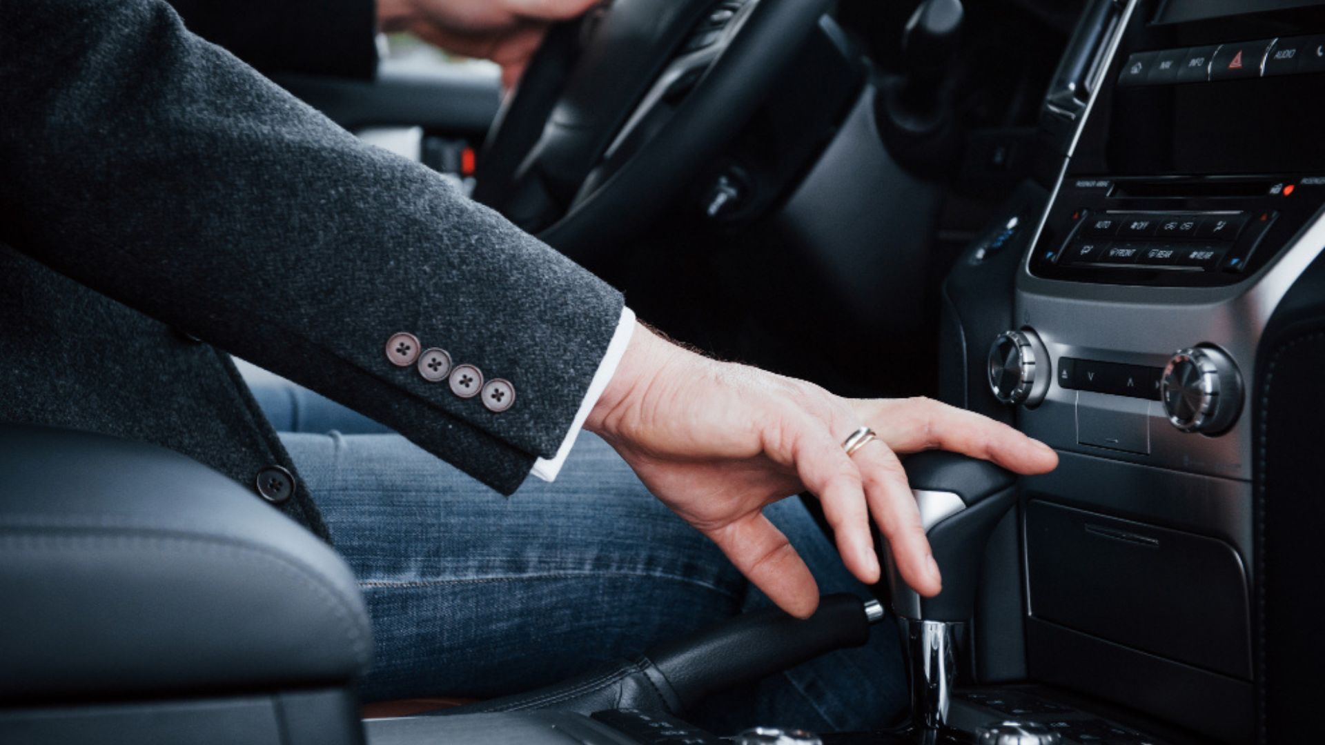 En climas fríos, esperar antes de conducir ayuda a proteger el motor y prevenir averías.