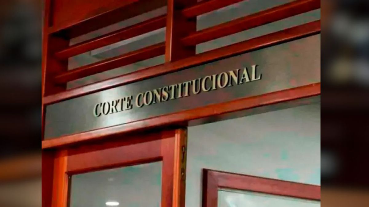 Sede de la Corte Constitucional, donde los magistrados debatieron si interrumpir la vacancia judicial para estudiar el decreto de emergencia económica.