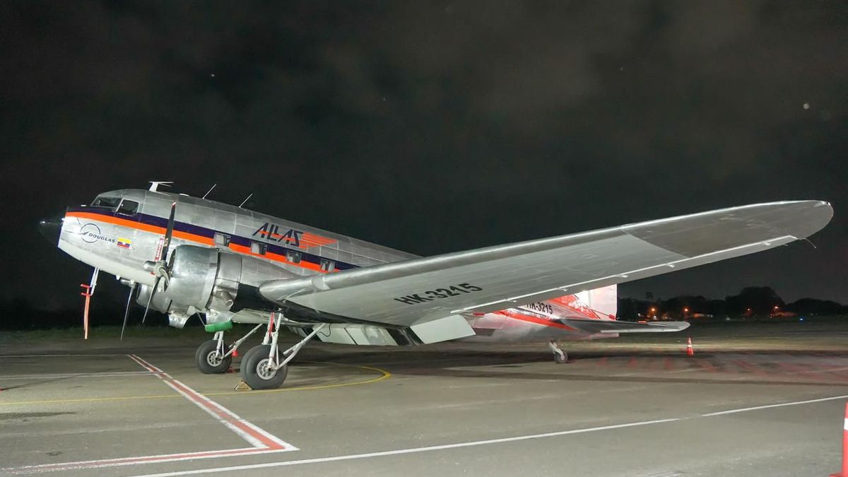 El avión más viejo que aún vuela en Colombia cumple 90 años de servicio