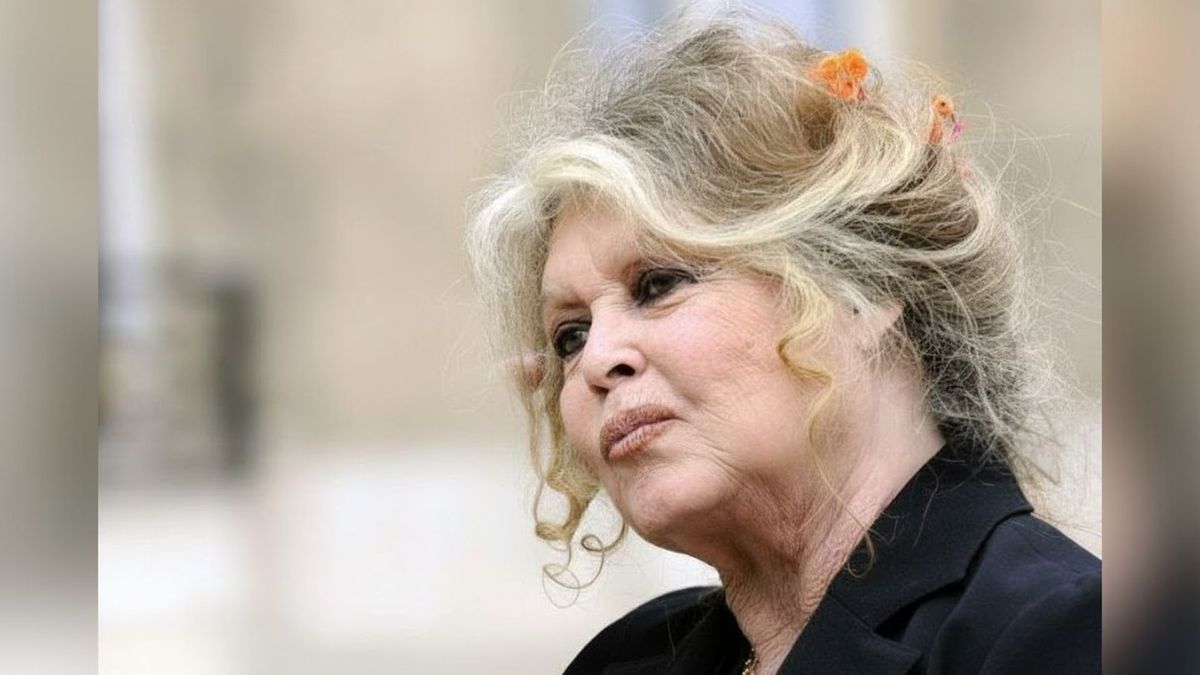 La legendaria actriz francesa Brigitte Bardot, icono del cine y defensora de la causa animal.