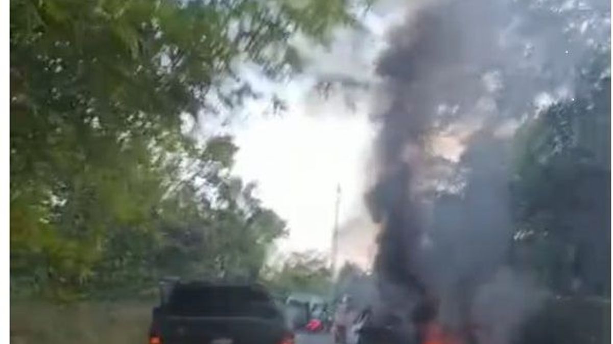 Incineración de dos vehículos y atentado contra campo petrolero en Tibú.