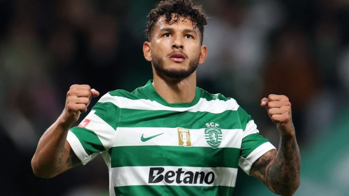 Luis Javier Suárez marcó triplete con el Sporting de Portugal